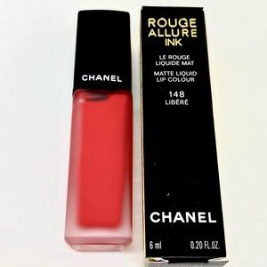 •CHANEL •ROUGE ALLURE INK
MATTE LIQUID LIP COLOUR •148 LIBÉRÉ